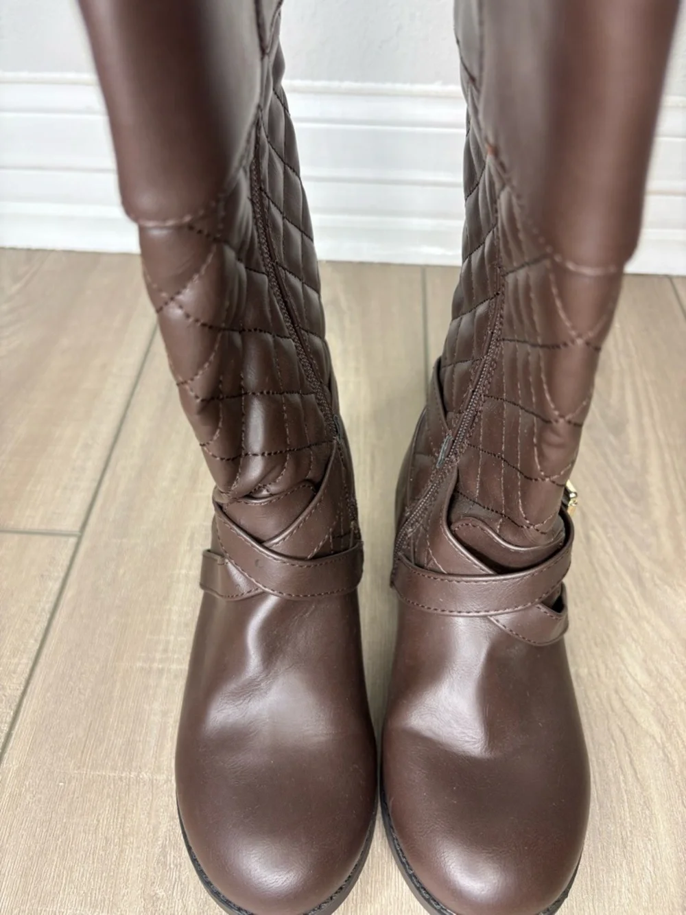 Michael Kors GIRLS Size 13 Chocolate Brown Quilted Boot
